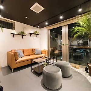 Kizuna Hostal